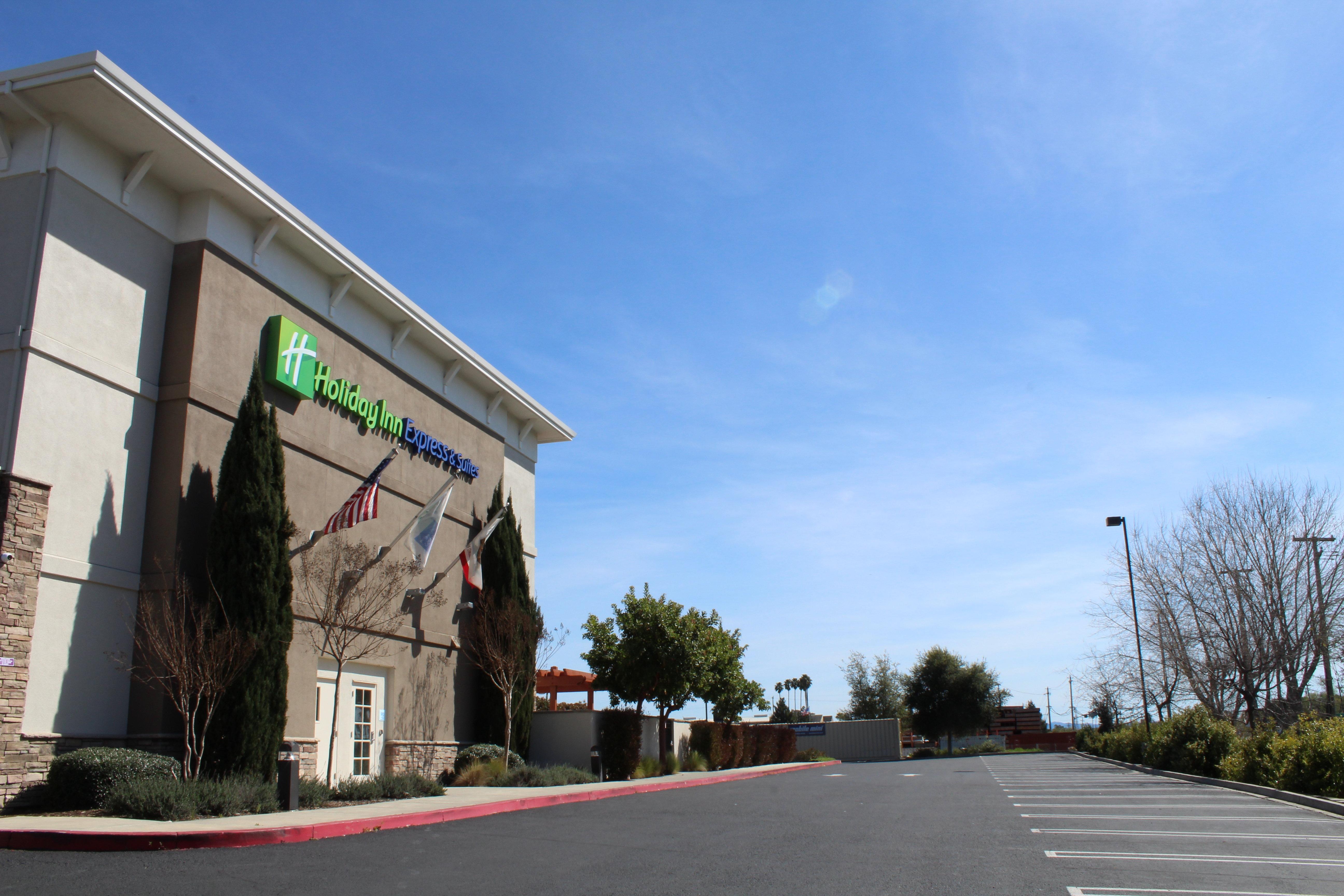 Holiday Inn Express Hotel & Suites Napa Valley-American Canyon By Ihg Ngoại thất bức ảnh