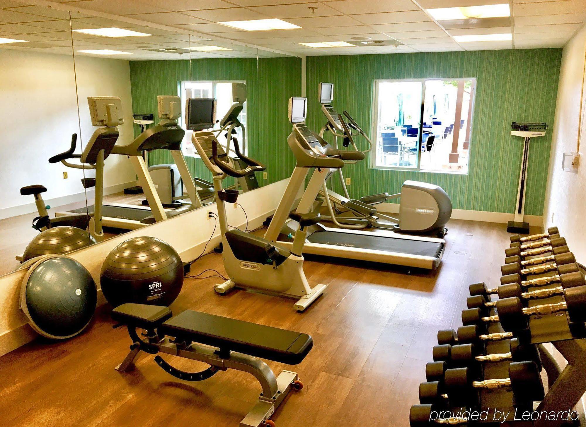 Holiday Inn Express Hotel & Suites Napa Valley-American Canyon By Ihg Ngoại thất bức ảnh